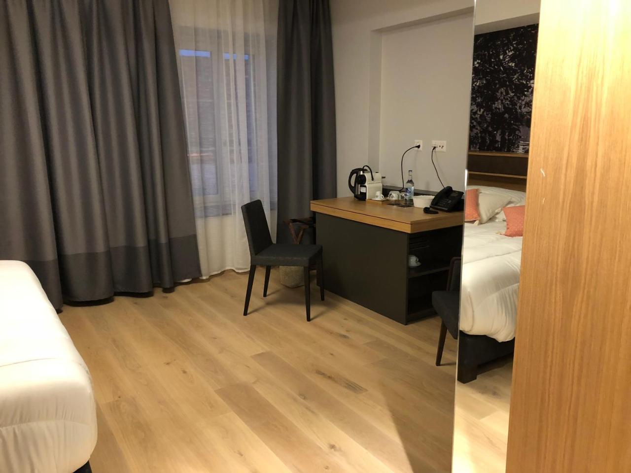 Trelex Auberge De La Tour מראה חיצוני תמונה